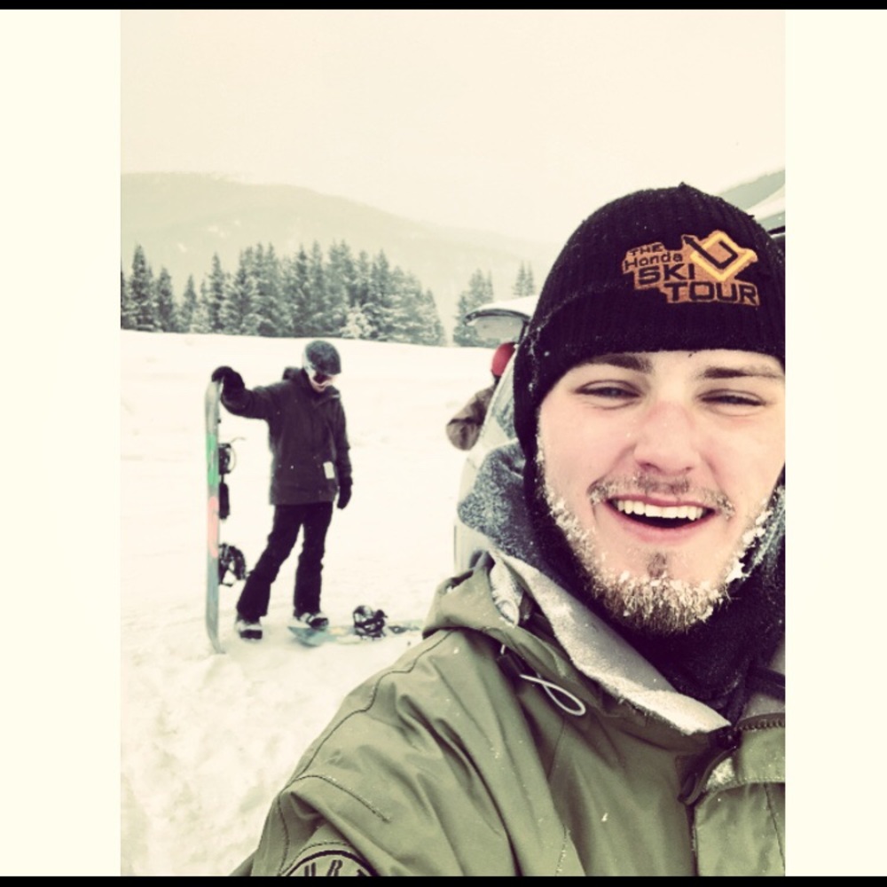 Meet your Posher, Dakota